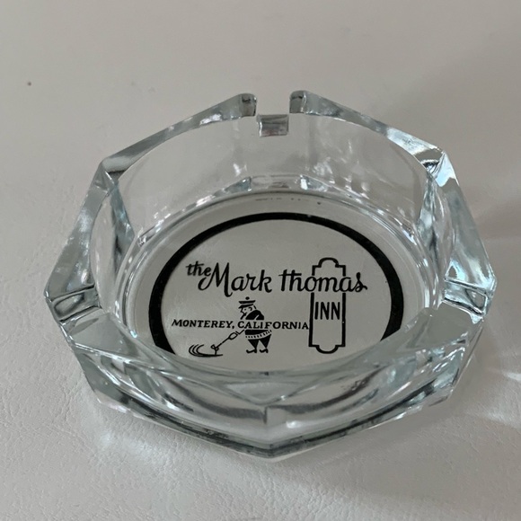 Ashtray - Picture 2 of 5